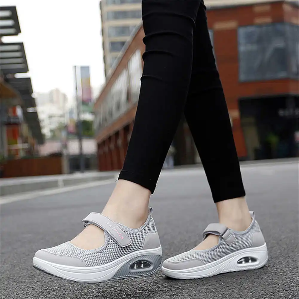 Useful Tech Accessories Gifts For Husband - 36-41 Halbsaison farbige Turnschuhe Walking Skates